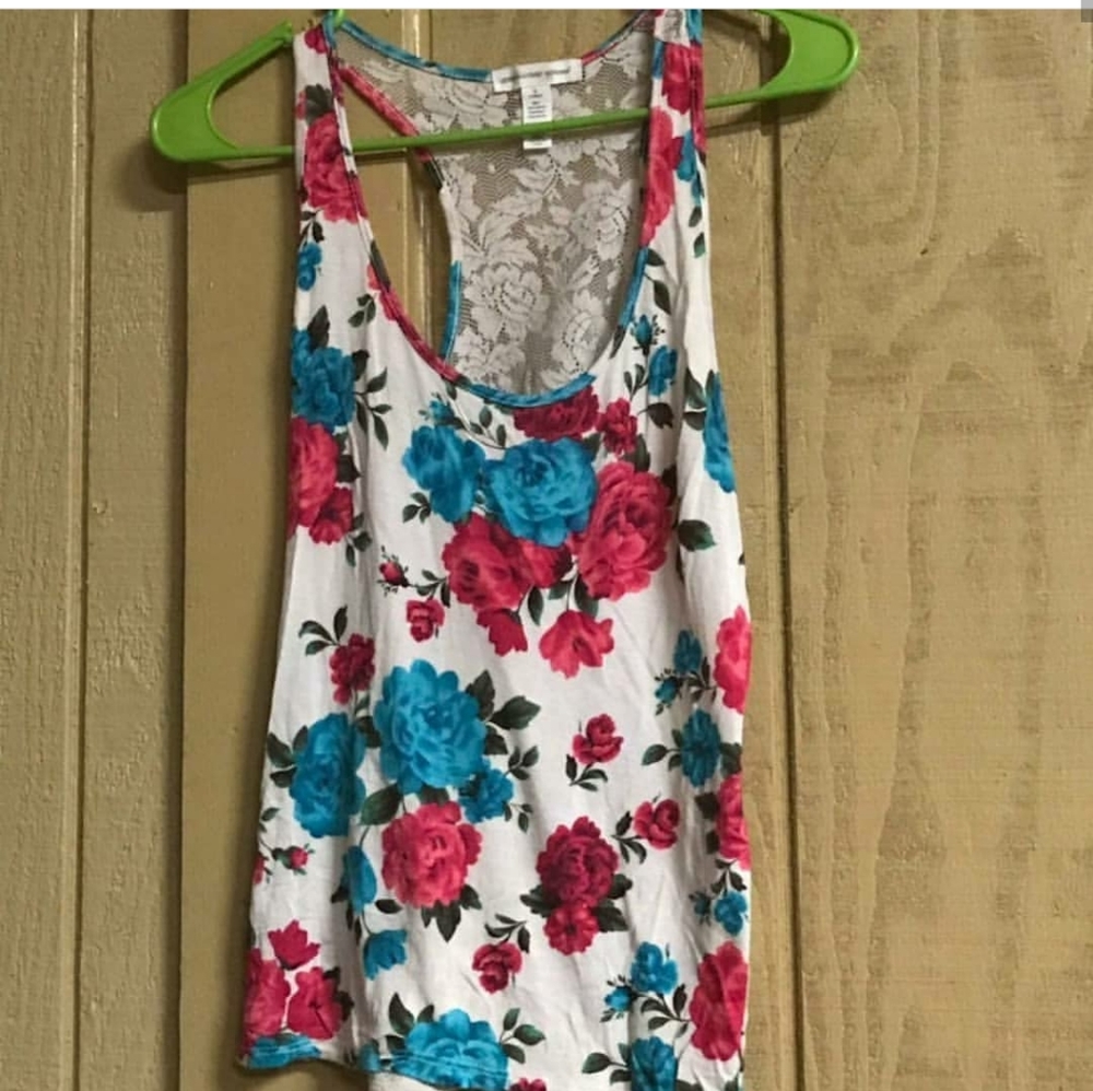 floral top